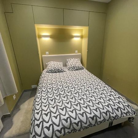 Apartmán Chez Les Artistes De Menilmontant Paříž Exteriér fotografie
